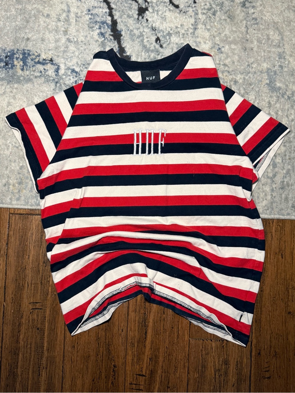 HUF Striped Embroidered Logo T-Shirt Men’s Medium Red White Navy
